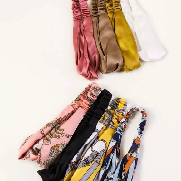 NWT Bundle of Headbands - Picture 3 of 4